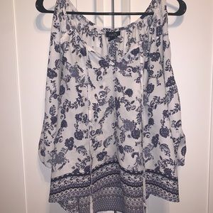 Rue 21 Open Sleeve Blouse
